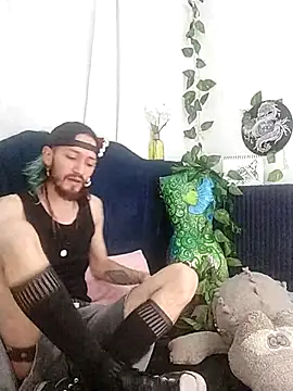 AngelDamianArt online show from 11-27-25, 08:44