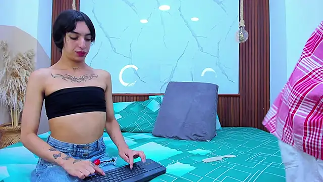 Loversinfire2 online show from 03-16-26, 01:44