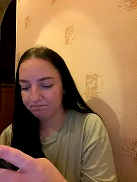 Snapshot of DianasLovex chatting on 11-25-25, 07:58 DianasLovex online show from 11-25-25, 07:58