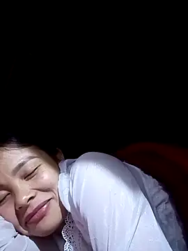 Snapshot of mon1-day chatting on 11-17-25, 01:50 mon1-day online show from 11-17-25, 01:50