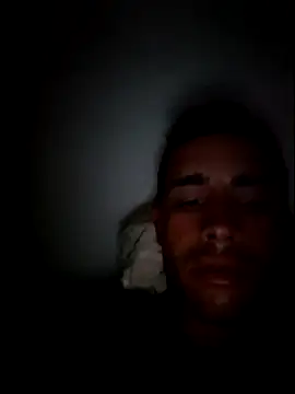 Snapshot of 20cmvemver chatting on 11-16-25, 08:42 20cmvemver online show from 11-16-25, 08:42