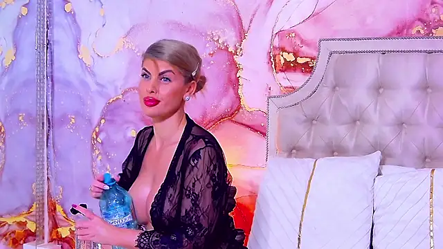 SalmaRroze online show from 11-21-25, 05:06