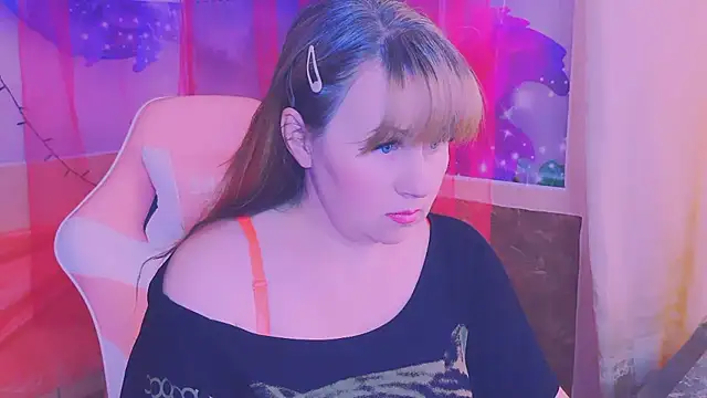 BESTLOLA online show from 04-01-26, 01:52