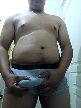 Snapshot of kire-18 chatting on 11-30-25, 11:20 kire-18 online show from 11-30-25, 11:20