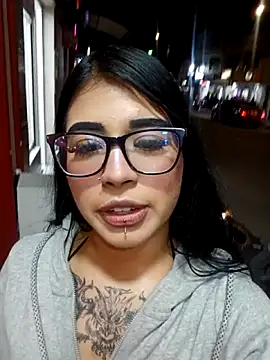 Dannii- online show from 11-29-25, 12:13