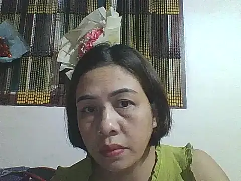 Snapshot of Sona5888 chatting on 11-17-25, 03:18 Sona5888 online show from 11-17-25, 03:18