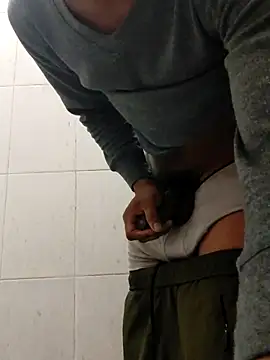 Snapshot of Zinexraj chatting on 11-28-25, 11:13 Zinexraj online show from 11-28-25, 11:13