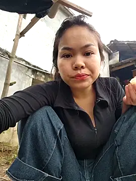 Xiu-L online show from 02-04-26, 09:48