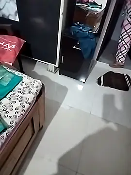 starnighcouple online show from 11-18-25, 05:28