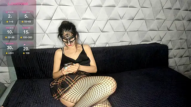 Snapshot of _henTaigiRl_ chatting on 11-29-25, 11:57 henTaigiRl online show from 11-29-25, 11:57