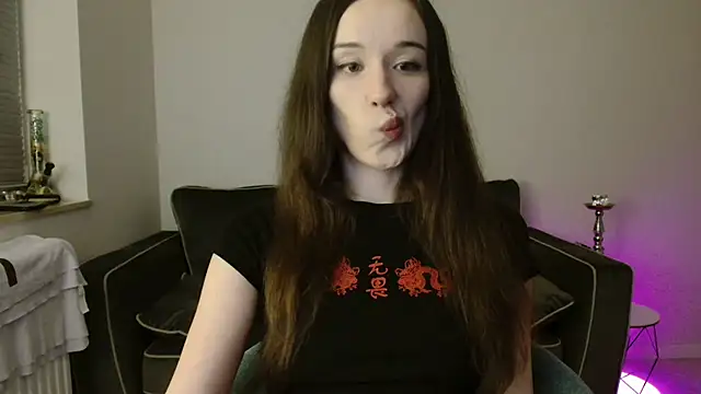 Tinybutt5368 online show from 02-12-26, 06:25