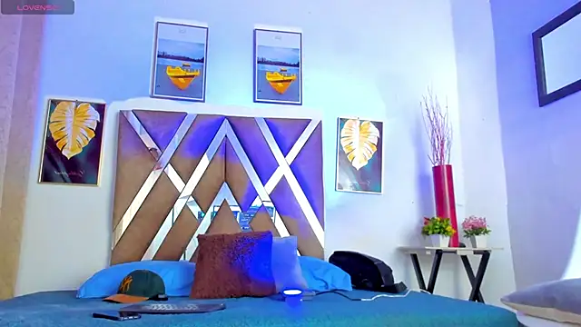 Snapshot of __Miguel7w7 chatting on 11-30-25, 01:37 Miguel7w7 online show from 11-30-25, 01:37