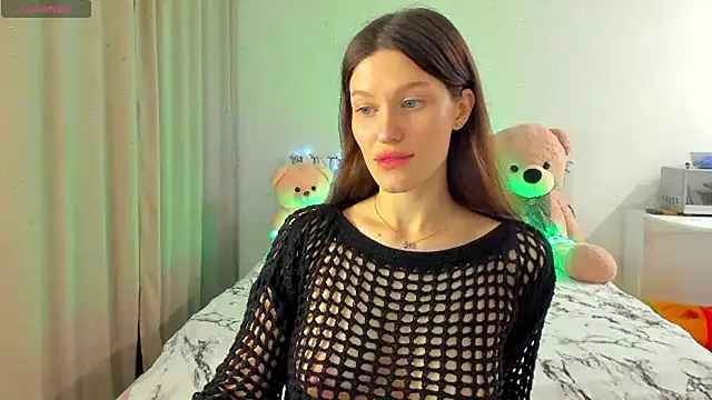 Snapshot of magic_didi chatting on 12-15-25, 02:32 magic didi online show from 12-15-25, 02:32