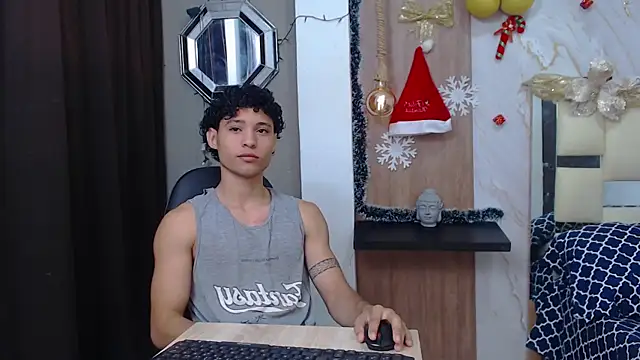 Snapshot of the_nugge chatting on 11-29-25, 08:56 the nugge online show from 11-29-25, 08:56