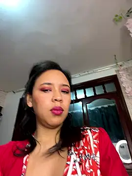 Snapshot of Esmerald_1111 chatting on 01-10-26, 01:57 Esmerald 1111 online show from 01-10-26, 01:57