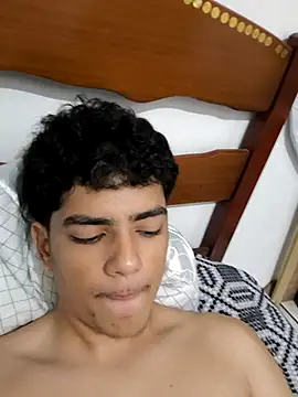 Snapshot of jt_0 chatting on 11-26-25, 05:19 jt 0 online show from 11-26-25, 05:19