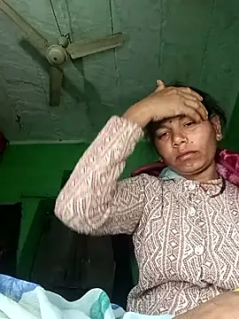 Snapshot of Yt_krishna chatting on 01-12-26, 10:04 Yt krishna online show from 01-12-26, 10:04