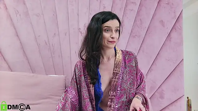 AnnaHarperX online show from 01-08-25, 07:03