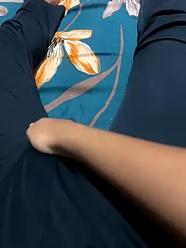 Snapshot of cutestpearl chatting on 11-19-25, 06:13 cutestpearl online show from 11-19-25, 06:13