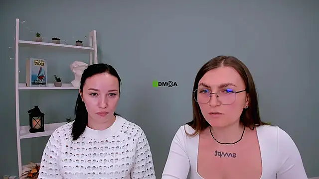 emma blooom  online show from 11-21-25, 10:36