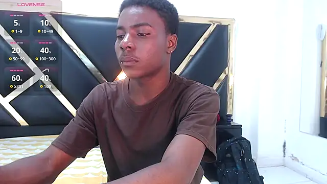 NoahJhonson69 online show from 01-07-26, 07:16