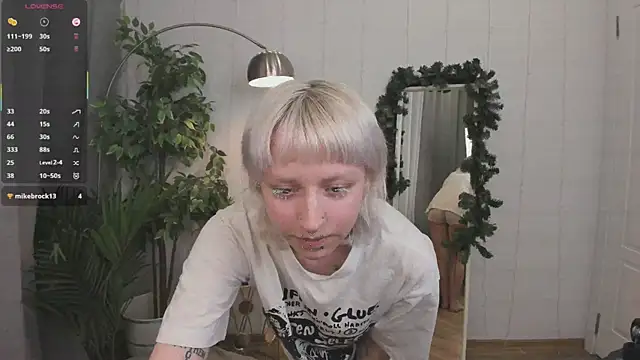 secretsireny online show from 12-20-25, 09:00