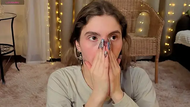 RozanneJordan online show from 02-10-26, 05:17