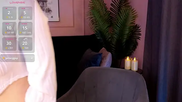 lucy loy online show from 11-27-25, 12:18