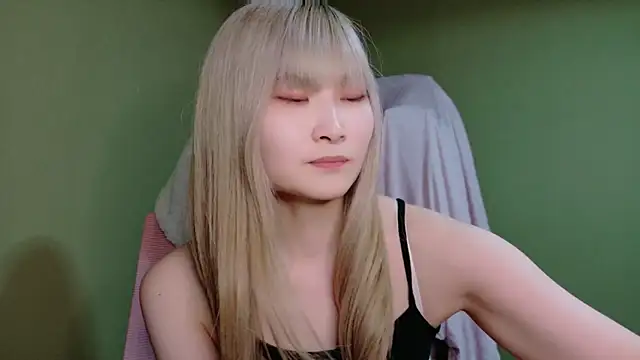 miyu0003 online show from 03-08-26, 12:31