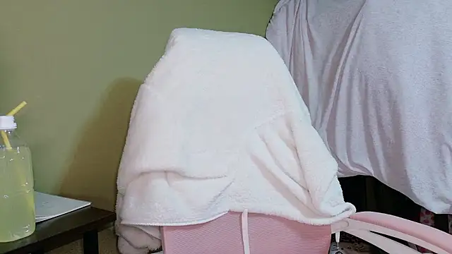 miyu0003 online show from 04-06-26, 12:39