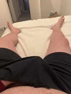 Snapshot of -bfc1882- chatting on 02-18-26, 06:04 -bfc1882- online show from 02-18-26, 06:04