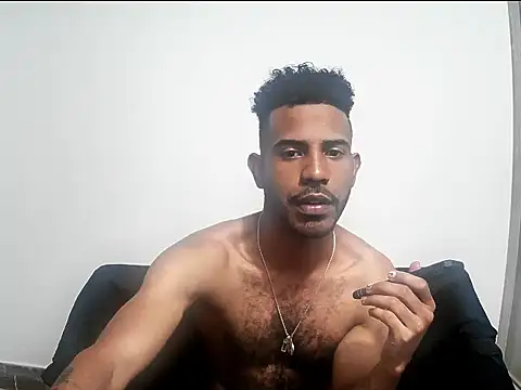 alberthot11 online show from 12-22-25, 07:00