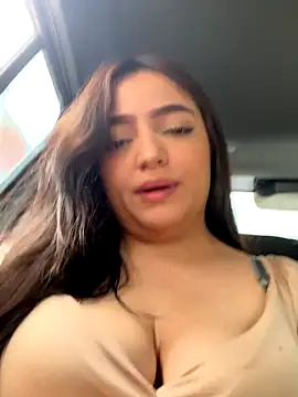 Juanita Rojas online show from 12-04-25, 05:43