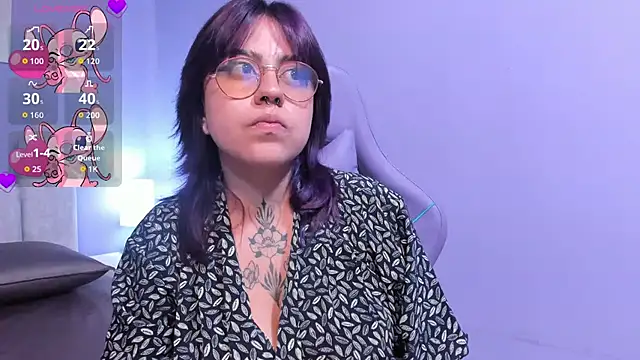 Iam kuromi online show from 11-20-25, 03:18