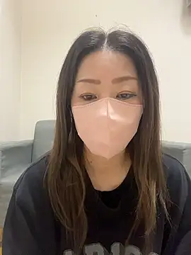 Snapshot of ---AN--- chatting on 01-13-26, 01:44 ---AN--- online show from 01-13-26, 01:44