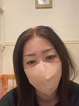 Snapshot of ---AN--- chatting on 02-19-26, 02:57 ---AN--- online show from 02-19-26, 02:57