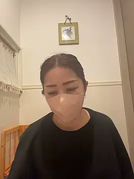 Snapshot of ---AN--- chatting on 03-03-26, 04:02 ---AN--- online show from 03-03-26, 04:02