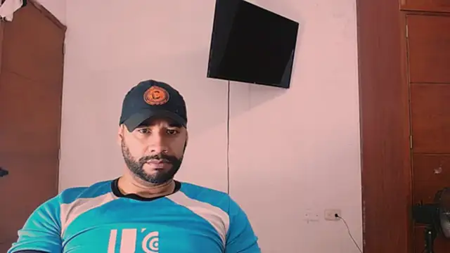 musclehetero online show from 01-13-26, 12:54