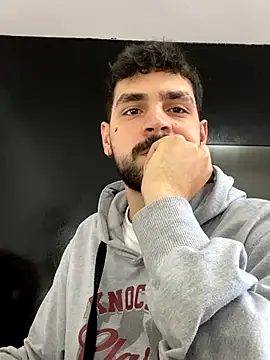 Snapshot of dimesebastian chatting on 11-19-25, 02:50 dimesebastian online show from 11-19-25, 02:50