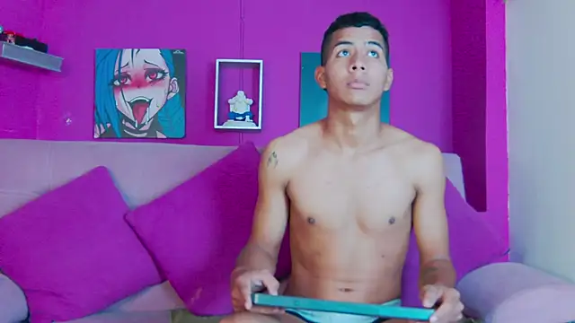 Noah Greenhart online show from 12-22-25, 12:57