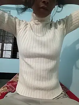 Snapshot of Purnima_18 chatting on 11-25-25, 12:49 Purnima 18 online show from 11-25-25, 12:49