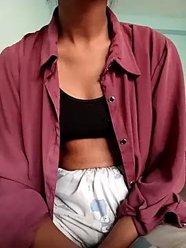 Snapshot of Purnima_18 chatting on 11-29-25, 10:07 Purnima 18 online show from 11-29-25, 10:07