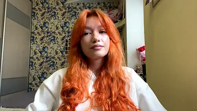 Snapshot of NamiSerene chatting on 11-20-25, 10:15 NamiSerene online show from 11-20-25, 10:15