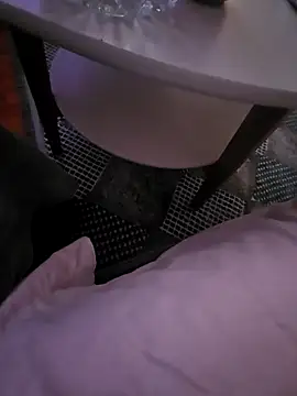 Xalooo04 online show from 11-22-25, 05:23