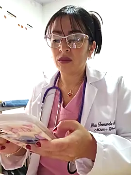 Snapshot of JustSamantha_ chatting on 11-26-25, 12:06 JustSamantha online show from 11-26-25, 12:06