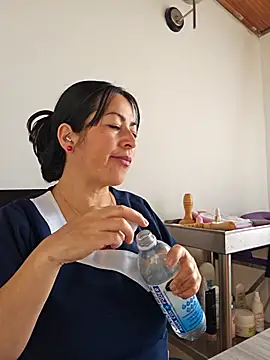 Snapshot of JustSamantha_ chatting on 12-05-25, 01:09 JustSamantha online show from 12-05-25, 01:09