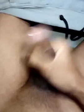 Snapshot of batista_7171 chatting on 12-04-25, 12:42 batista 7171 online show from 12-04-25, 12:42