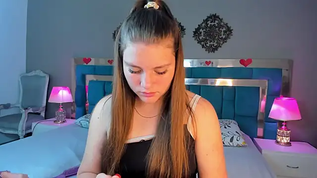 LiiaVelvet online show from 03-26-26, 03:34