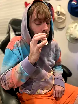 strippingmale1 online show from 11-24-25, 03:28