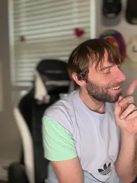 strippingmale1 online show from 11-27-25, 07:49